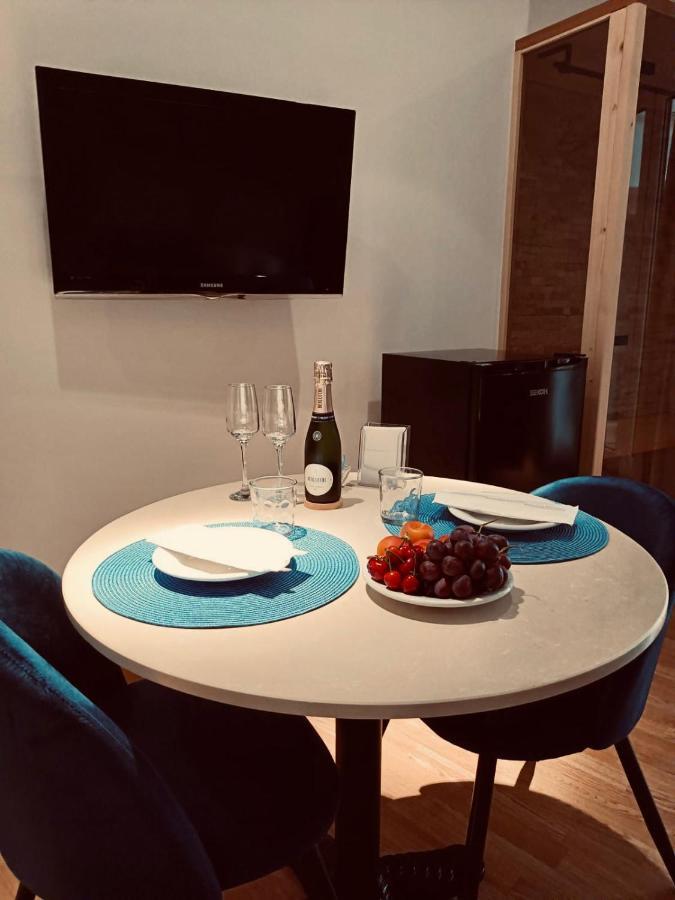 Aminta - Rooms&Wellness Andria Zewnętrze zdjęcie